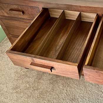 Dresser drawer dividers