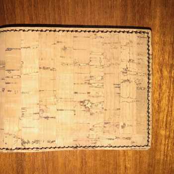 Design Catalog Wallet (in cork fabric)