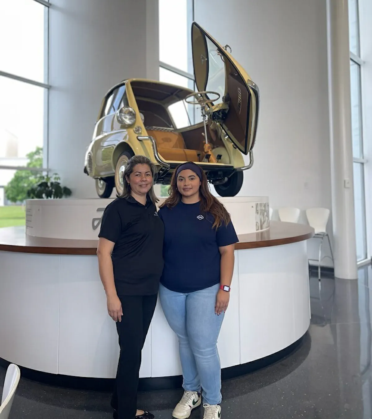 Mary Rodriguez and her daughter Stephanie Moreno